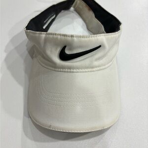 Unisex Nike visor
